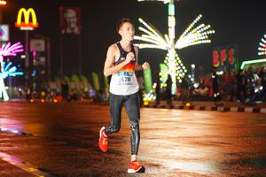 BIB: 288
                            <button type="button" onclick="openModal(16128489)" class="btn btn-primary btn-sm float-right btn-popup" data-toggle="modal" data-target=".modal-high-quality">
                        <i class="fas fa-shopping-cart"></i> Add to Cart
                    </button>
                                            <button type="button" onclick="isThisMe(16128489, true)" class="btn btn-success btn-sm float-right btn-popup btn-isme hidden" data-toggle="tooltip" data-placement="bottom" title="นี่คือรูปของคุณใช่ไหม คลิกที่นี่เพื่อเอาเข้าอัลบั้ม">
                        <i class="fas fa-plus"></i> Add to album
                    </button>
                    <button type="button" onclick="isThisMe(16128489, false)" class="btn btn-warning btn-sm float-right btn-popup btn-isnotme hidden">
                        <i class="fas fa-ban"></i> Remove from album
                    </button>